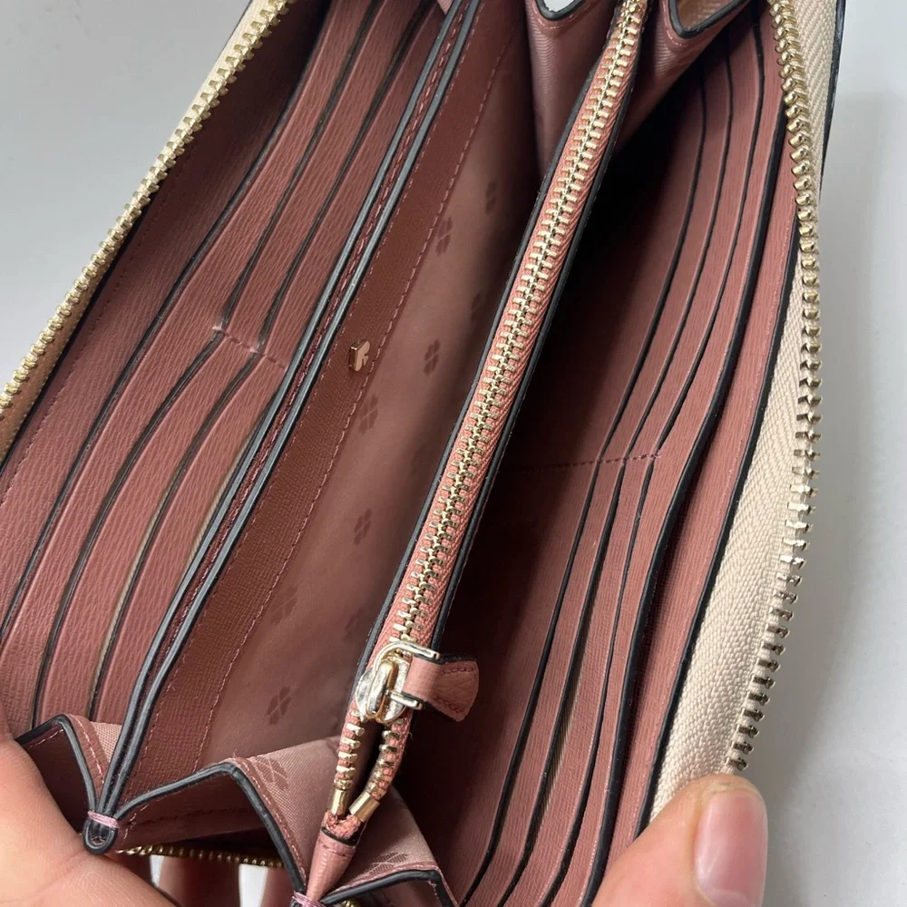 Kate Spade light pink wallet - Picture 6 of 11